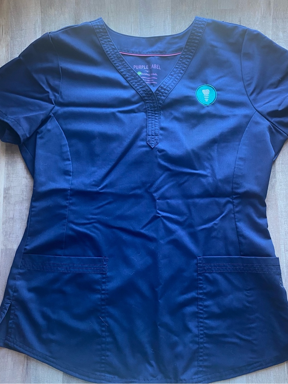 Purple Label Healing Hands Navy Scrub Top Size Medium
